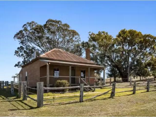 House for rent in Errowanbang, New South Wales