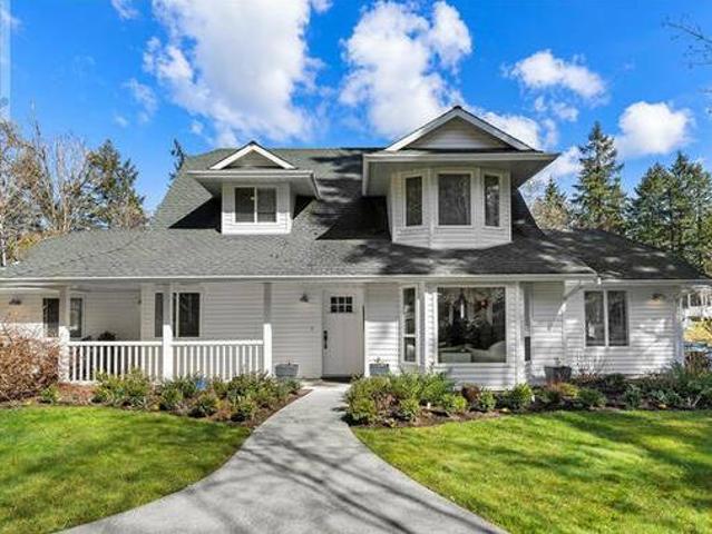 House for sale in Clayoquot, British Columbia