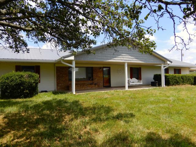 House for sale in Mayfield, Kentucky