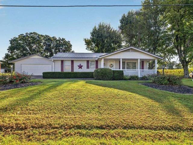 House for sale in Loogootee, Martin County