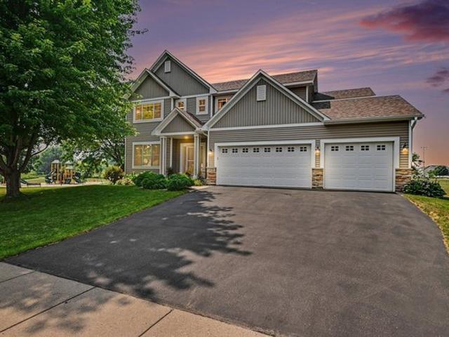 House for sale in Shakopee, Minnesota