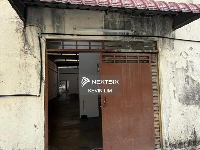 Shop for rent in Georgetown, Penang