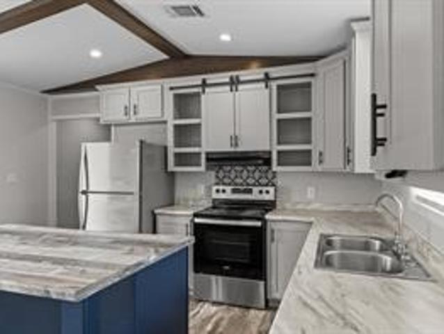 House for sale in Porter, Montgomery County