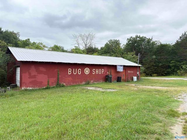 Commercial for sale in Scottsboro, Alabama