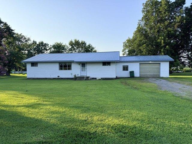 House for sale in Malden, Missouri