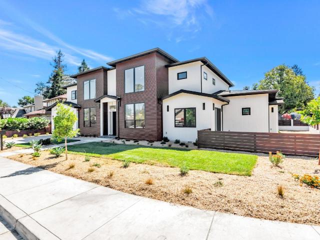 House for sale in Redwood City