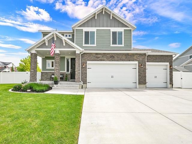 House for sale in Syracuse, Utah