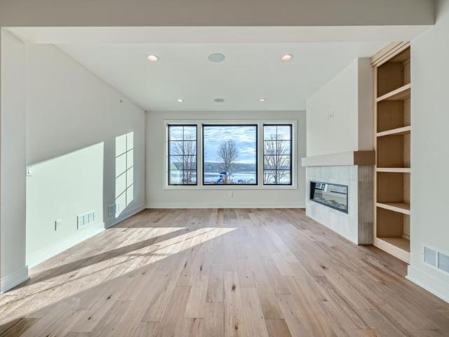 Townhouse for sale in Long Lake