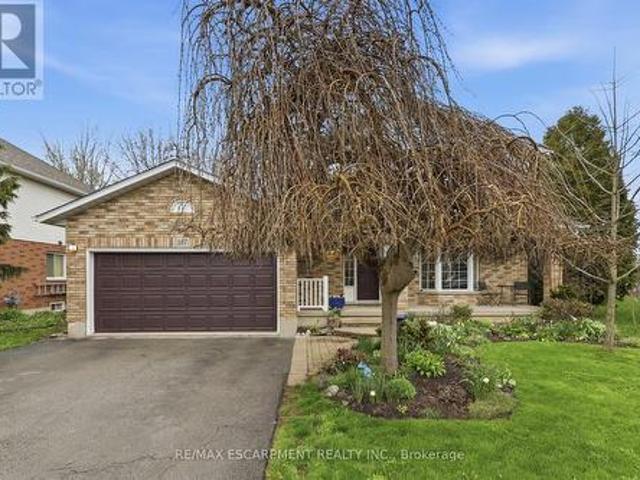 House for sale in Ancaster, Ontario