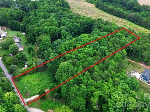 Land for sale in Mooresville, North Carolina