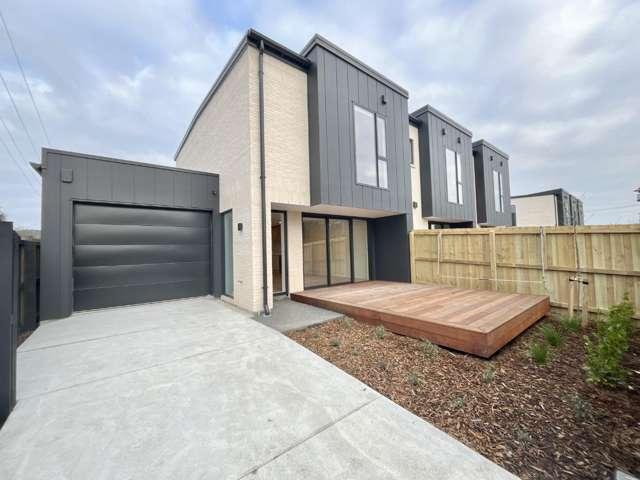 Townhouse for rent in Canterbury