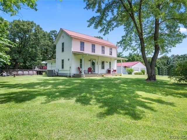 House for sale in Iberia, Missouri