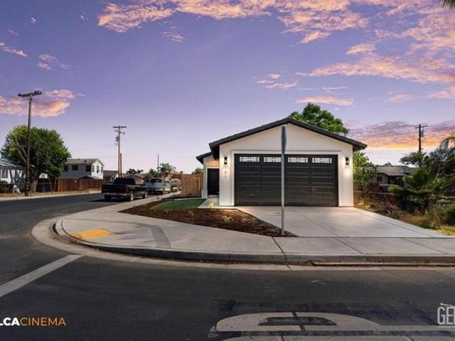House for sale in Shafter, California