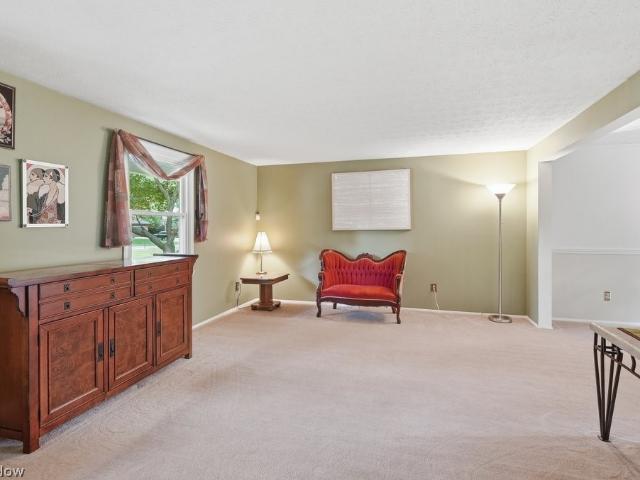 House for sale in Summit, Ohio