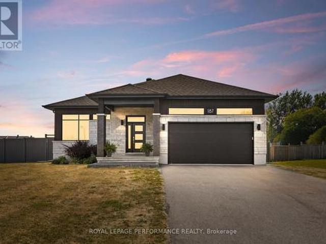 House for sale in Clarence-rockland, Ontario