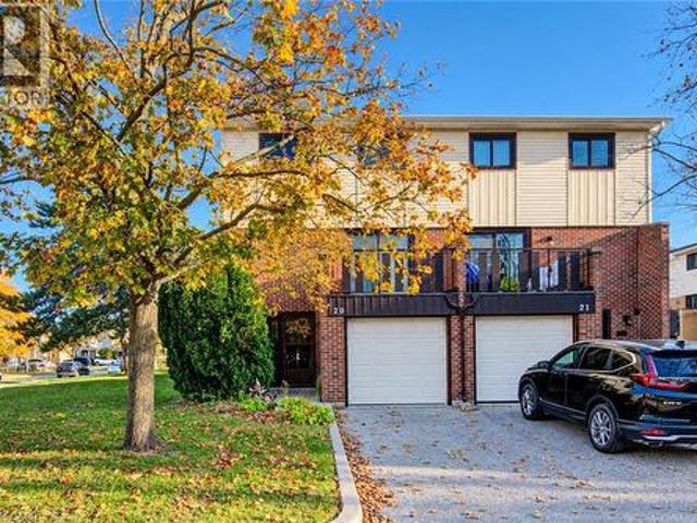 Townhouse for sale in Centreville Chicopee, Kitchener