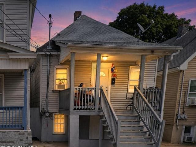 House for sale in New Brunswick, New Jersey