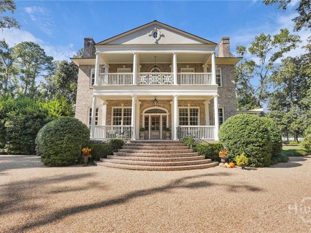 House for sale in Richmond Hill, Georgia