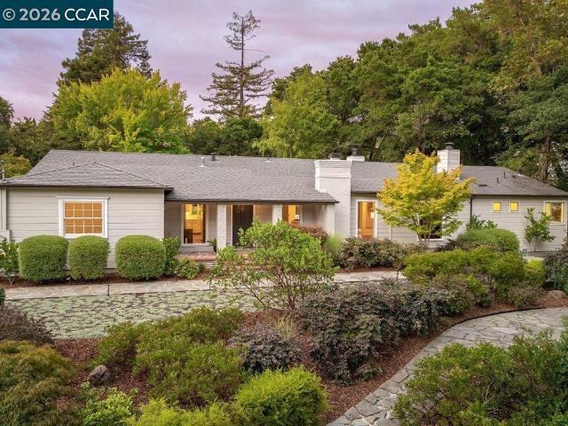 House for sale in Orinda, California