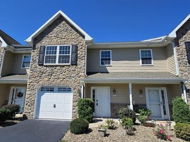 Townhouse for sale in Selinsgrove, Pennsylvania