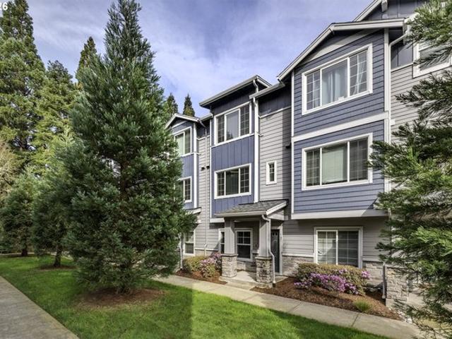 Condo for sale in Oregonia