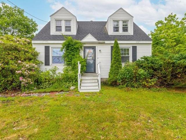House for sale in Westbrook, Maine