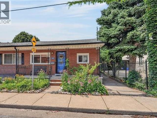 House for sale in Ancaster, Ontario