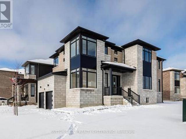 House for sale in Wasaga Beach, Ontario