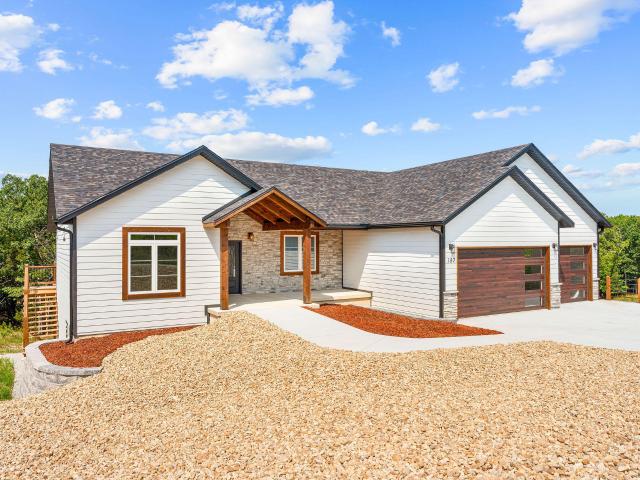 House for sale in Stone, Missouri