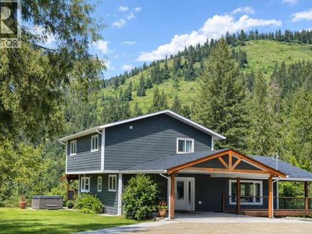 House for sale in Cherryville, British Columbia