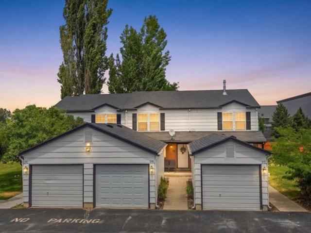 Townhouse for sale in Cache, Utah