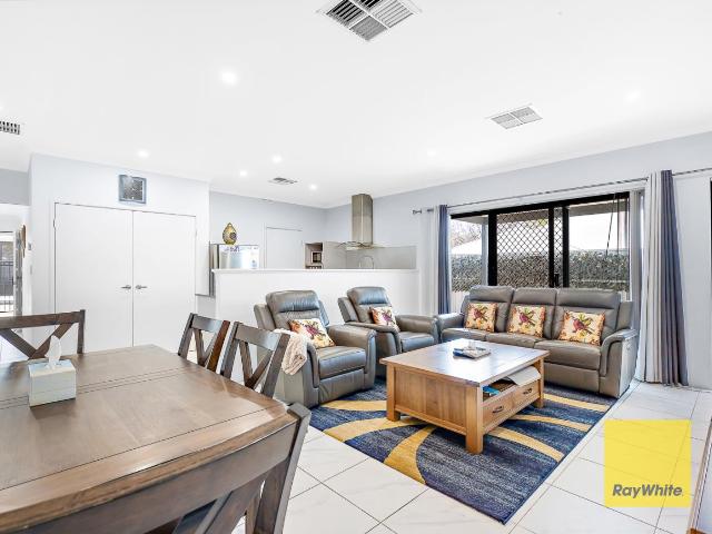 House for sale in Canning, East Cannington