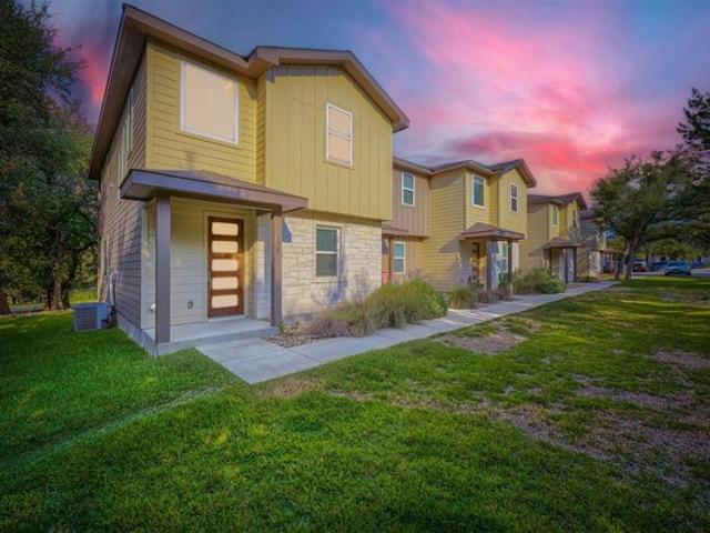 Townhouse for sale in Williamson, Texas