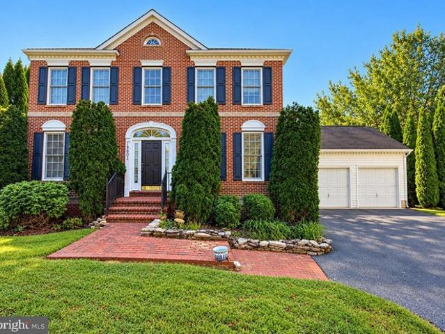 House for sale in Fountain Hills, Germantown