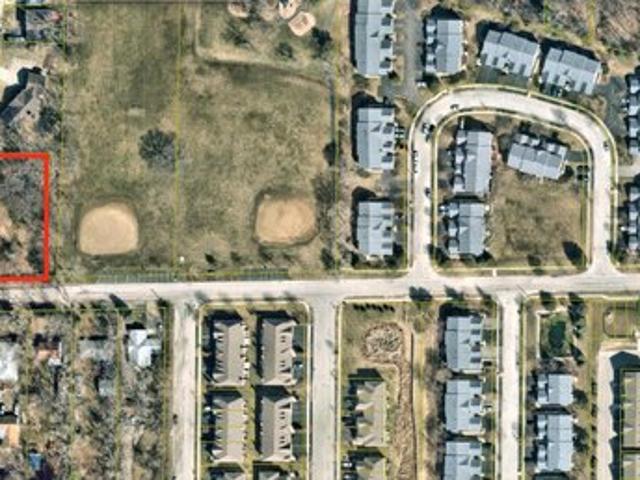 Land for sale in Mundelein, Illinois