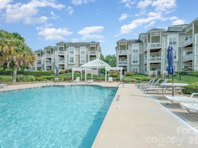 Condo for sale in Cornelius, Mecklenburg County