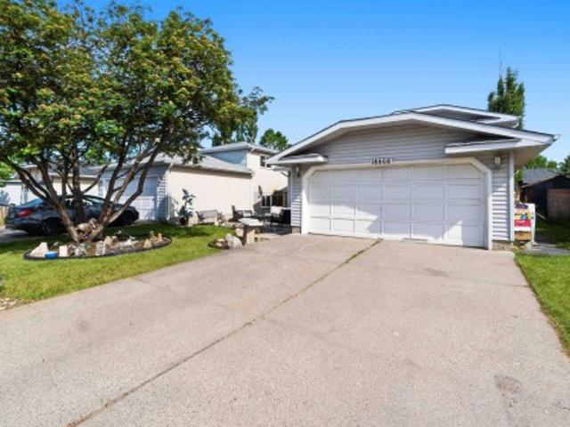 House for sale in Wedgewood, Alberta