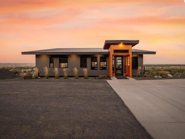 House for sale in West Richland, Washington