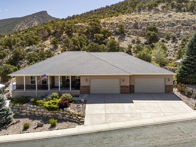 House for sale in Iron, Utah