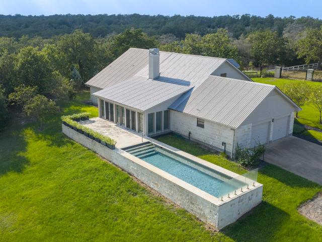 Farm for sale in Carmine, Texas