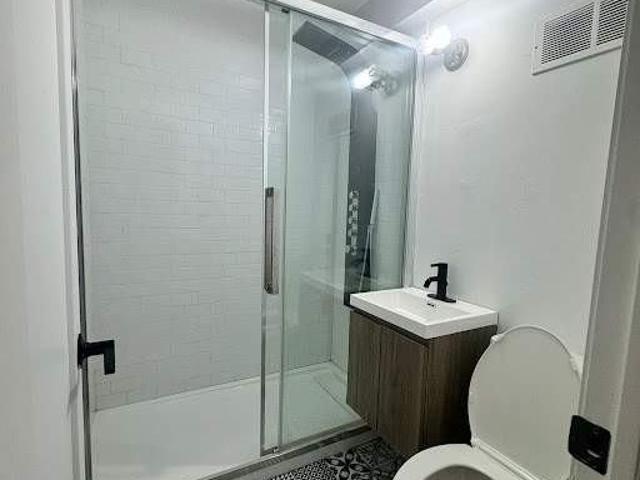 Apartment for rent in St. Leonard's, Quebec