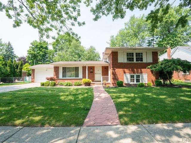 House for sale in Trenton, Michigan