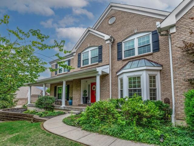 House for sale in Hebron, Kentucky