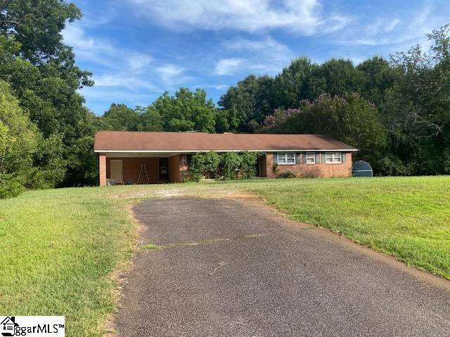 Property for rent in Clinton, South Carolina