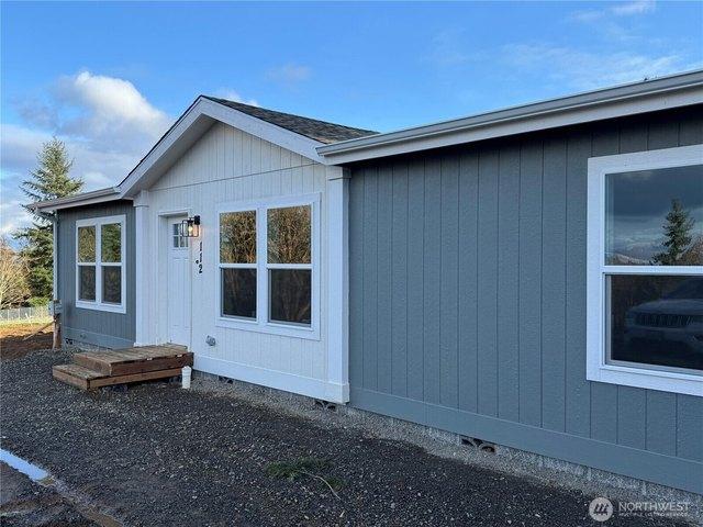 House for sale in Spanaway, Pierce County