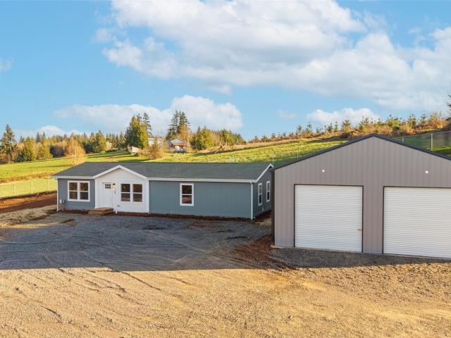House for sale in Spanaway, Pierce County