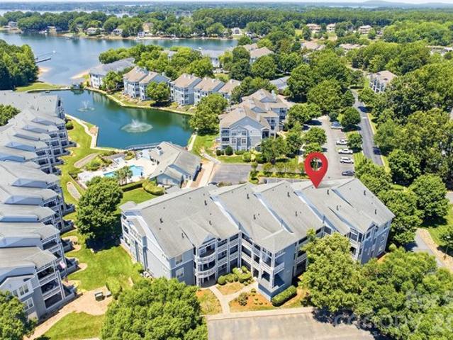 Condo for sale in Cornelius, Mecklenburg County