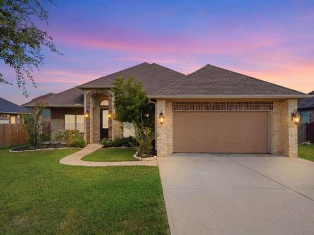 House for sale in Magnolia, Texas