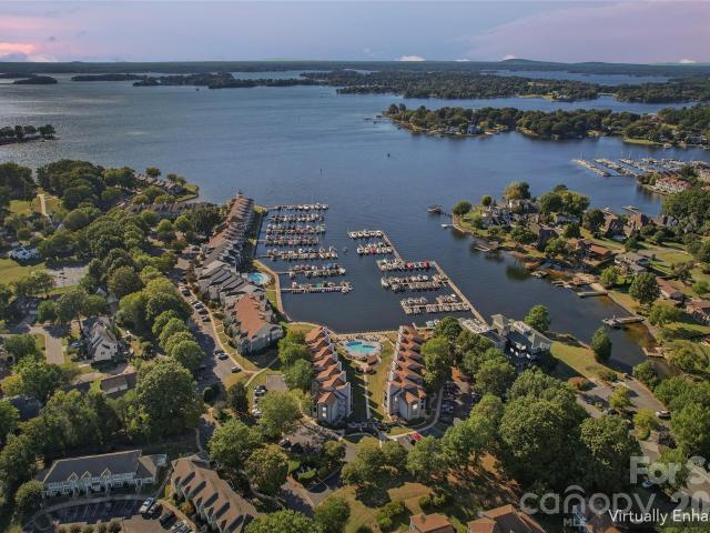 Condo for sale in Cornelius, Mecklenburg County