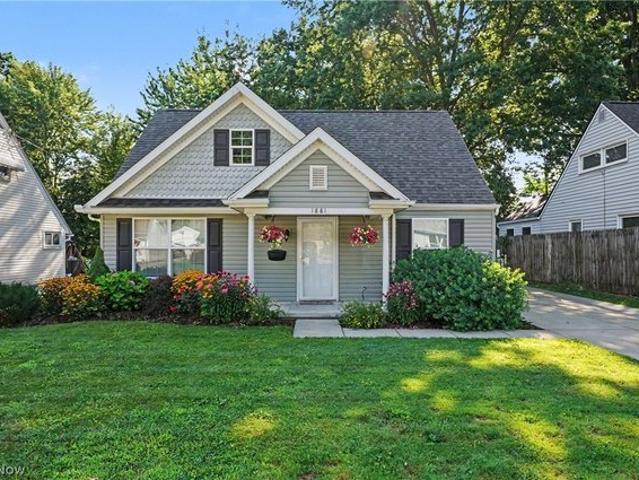 House for sale in Summit, Ohio